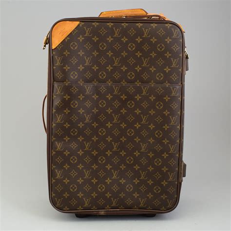 lv vintage suitcase|louis vuitton carry on suitcase.